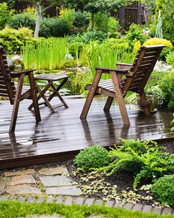 Detached deck built over uneven terrain in Central Arkansas